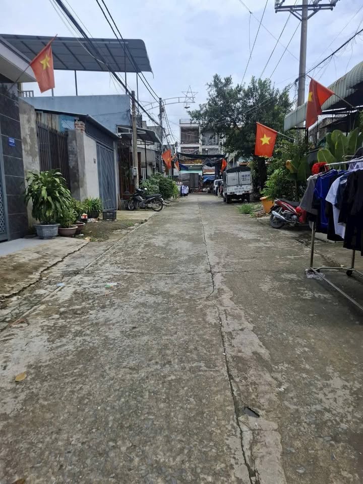 Nhà mặt tiền kinh doanh tại Long Bình Tân 72m² giá 1.65 tỷ - Cơ hội đầu tư tuyệt vời!