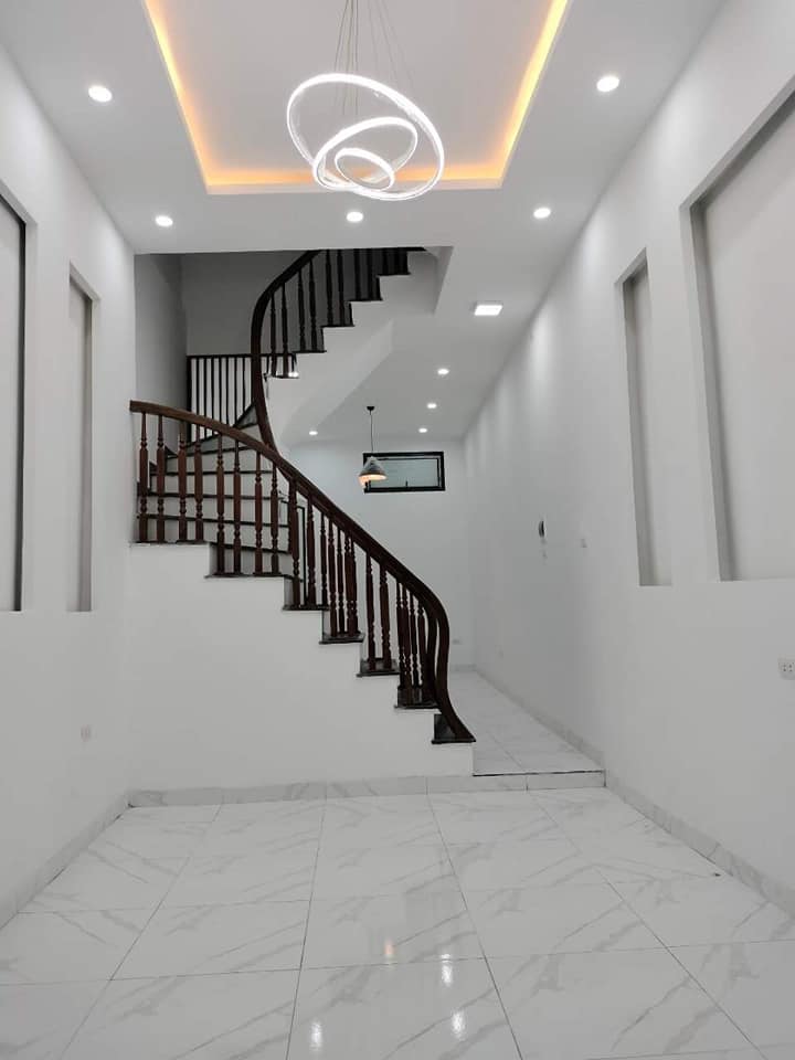 Nhà 4 Tầng Đẹp Tại Tôn Đức Thắng, Đống Đa 38m² Giá 4.9 Tỷ - Tiện Ích Đỉnh Cao!