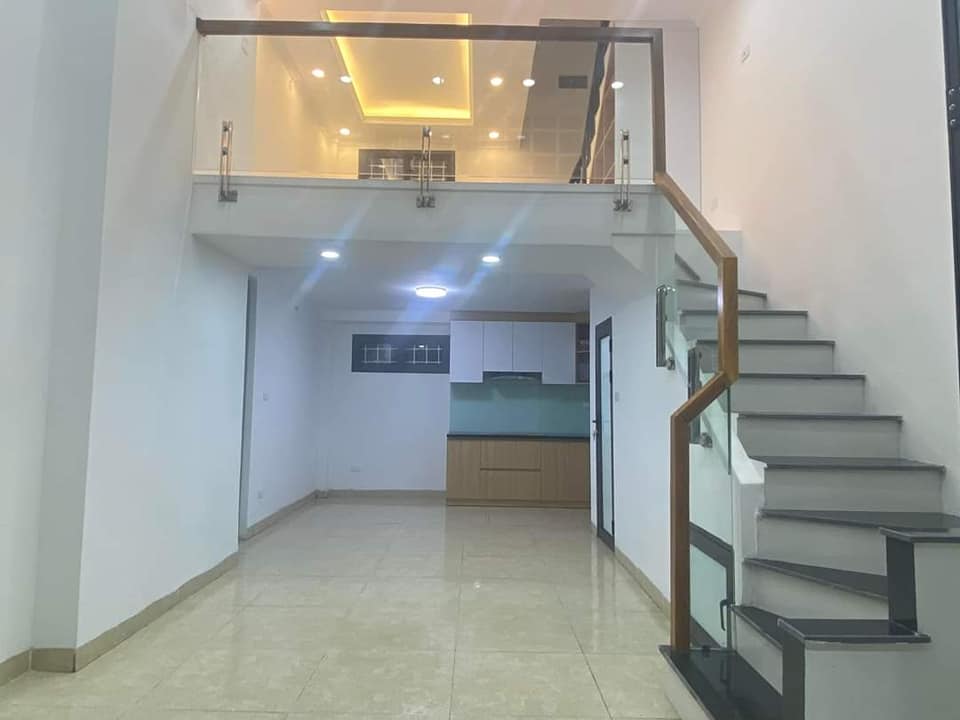 Nhà phố Đống Đa 40m² giá 4 tỷ - Thiết kế đẹp, ô tô đỗ cửa!