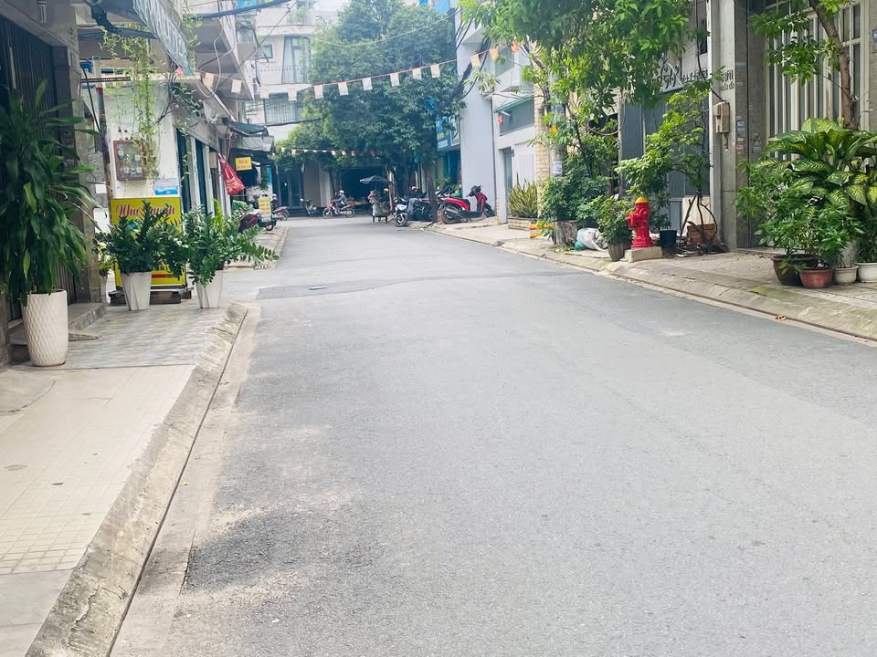 Nhà phố Tân Sơn Nhì, Tân Phú, 60m² giá 6 tỷ - Không thể bỏ lỡ!