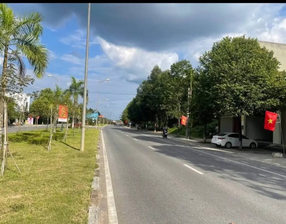 Đất nền mặt đường Nguyễn Tất Thành Yên Bình 85m² giá 1 tỷ - Cơ hội đầu tư sinh lời!