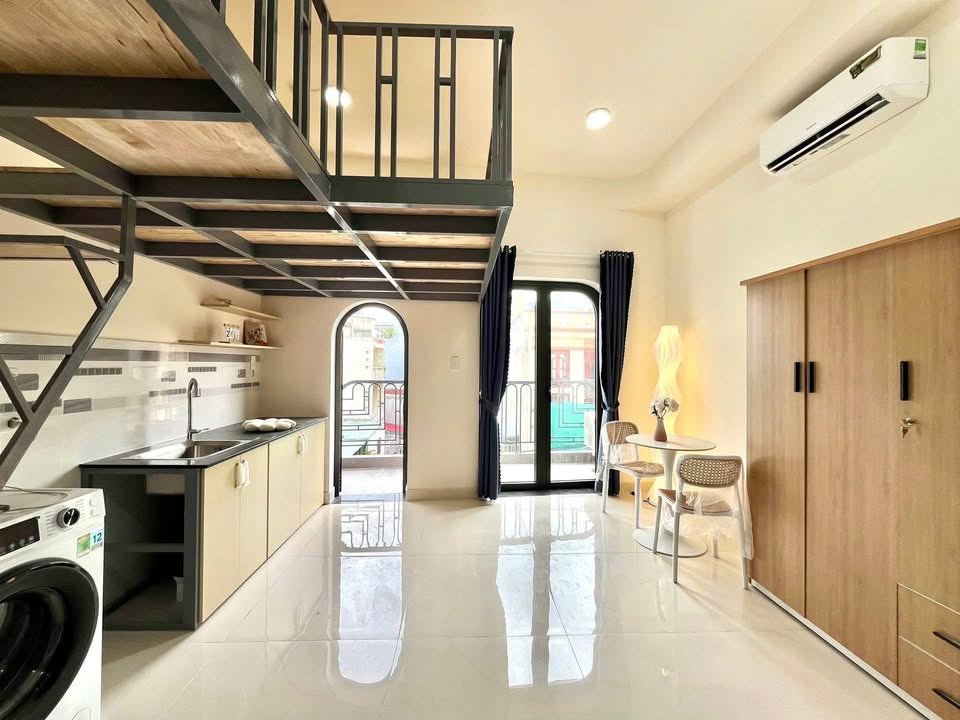 Căn hộ Duplex ban công full nội thất Ở Huỳnh Tấn Phát, Q7 - Cho nuôi pet, giờ giấc tự do!