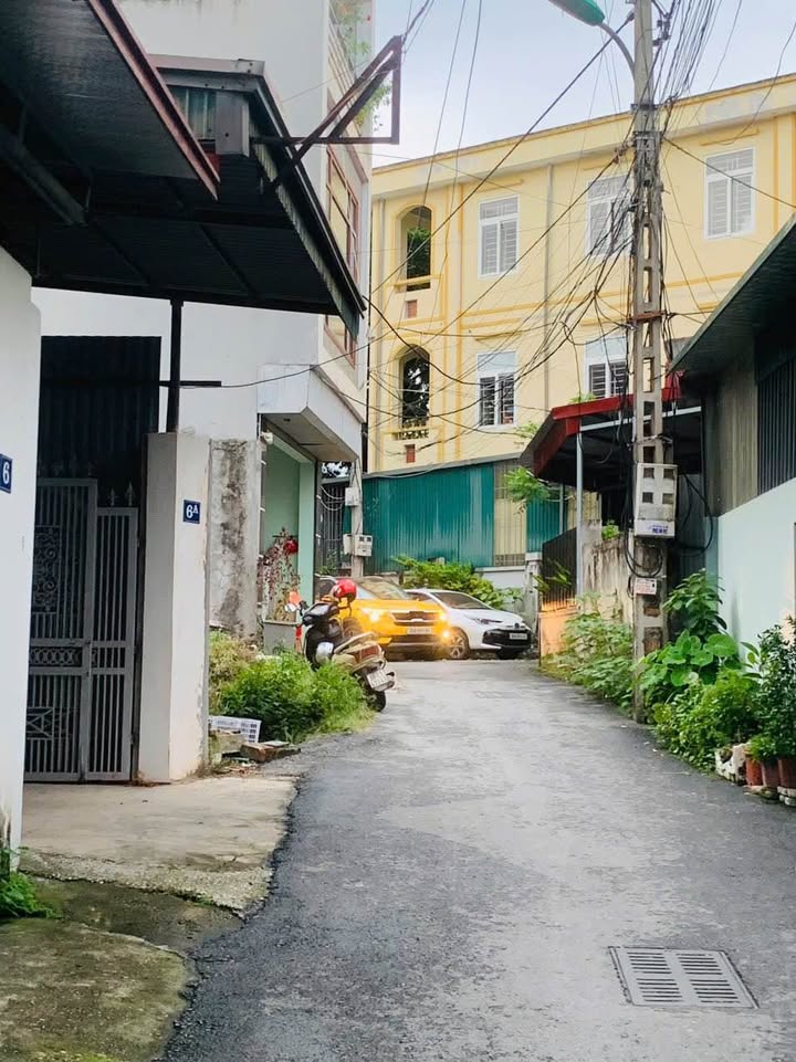 Bán lô đất tặng nhà 3 tầng phường Liên Bảo, Vĩnh Yên, 119m² - Giá chỉ 3.2 tỷ!