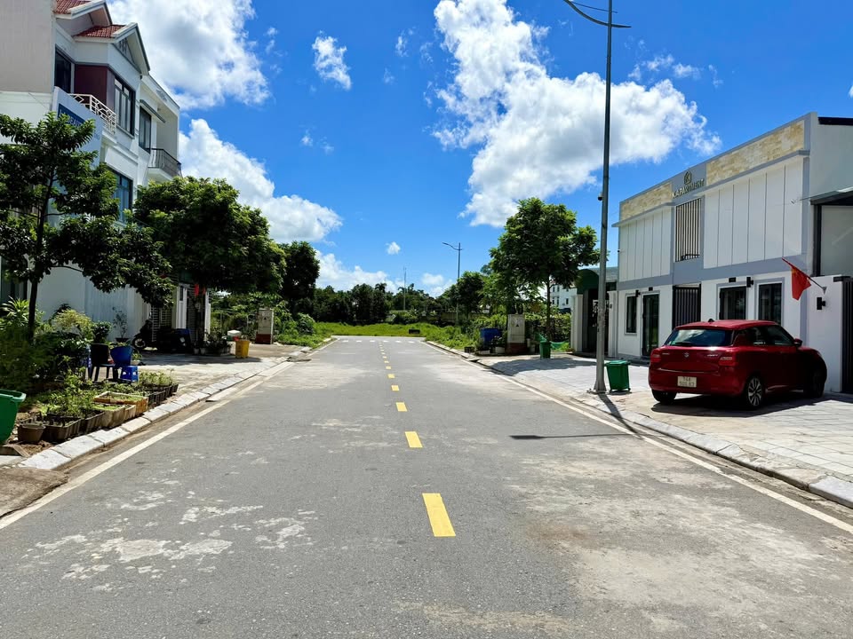 Đất nền đẹp phường Móng Cái 100m² - Hướng siêu đẹp, giá thỏa thuận!