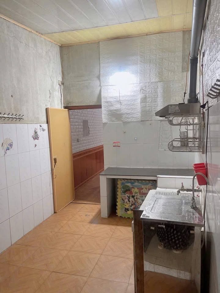 Nhà cho thuê tại khu tập thể Đầu Máy Ga Vinh 50m² - Nội thất đầy đủ, giá chỉ 2 triệu!