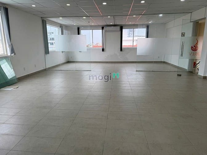 Cho thuê văn phòng 110m² đường Nguyễn Văn Hưởng - Giá 30 triệu/tháng, không gian làm việc lý tưởng!