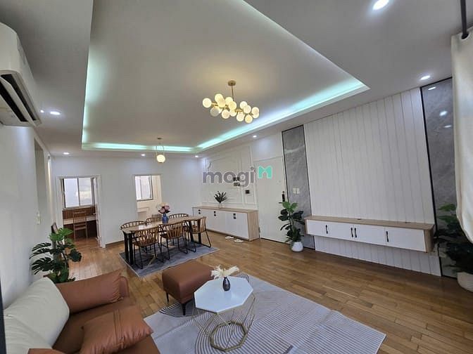 Căn hộ Panorama Quận 7 120m² giá 34 triệu - View công viên thoáng mát!