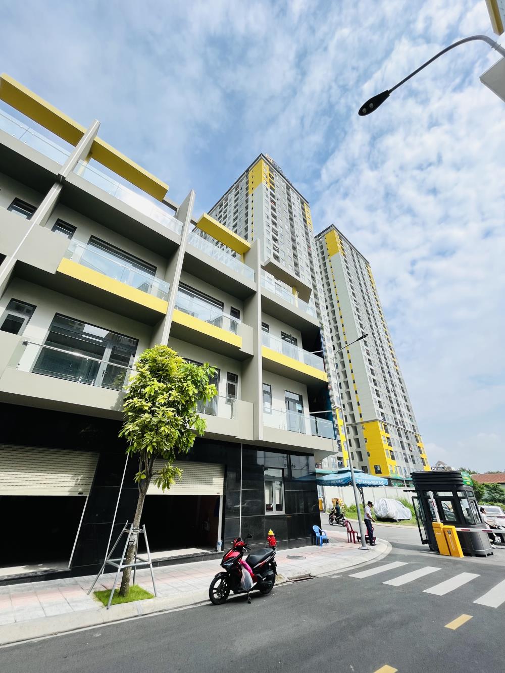 Nhà phố Uni Valley Dĩ An 70m² giá 7,5 tỷ - Cơ hội đầu tư sinh lời ngay!