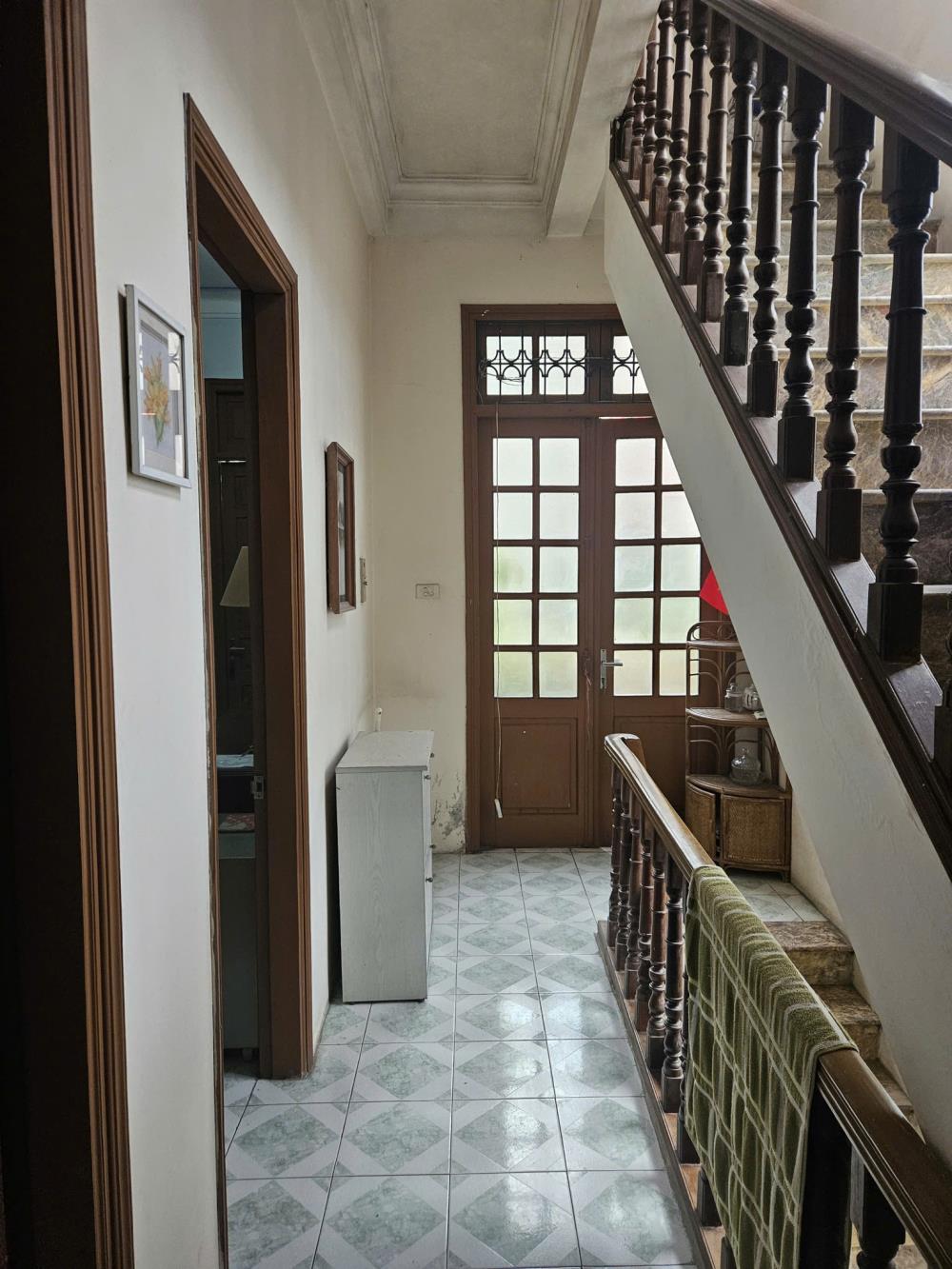 Siêu phẩm nhà lô góc Võng Thị, Tây Hồ 89m² giá 32 tỷ - Đẹp như mới!