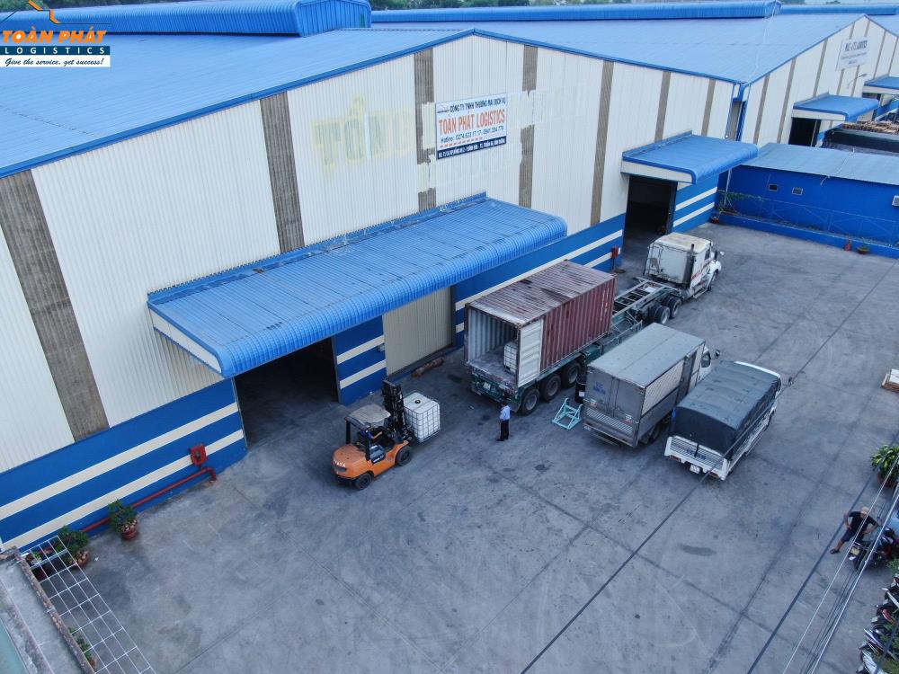 Kho cho thuê tại Cát Lái, Thủ Đức 200m² - Hệ thống quản lý kho thông minh