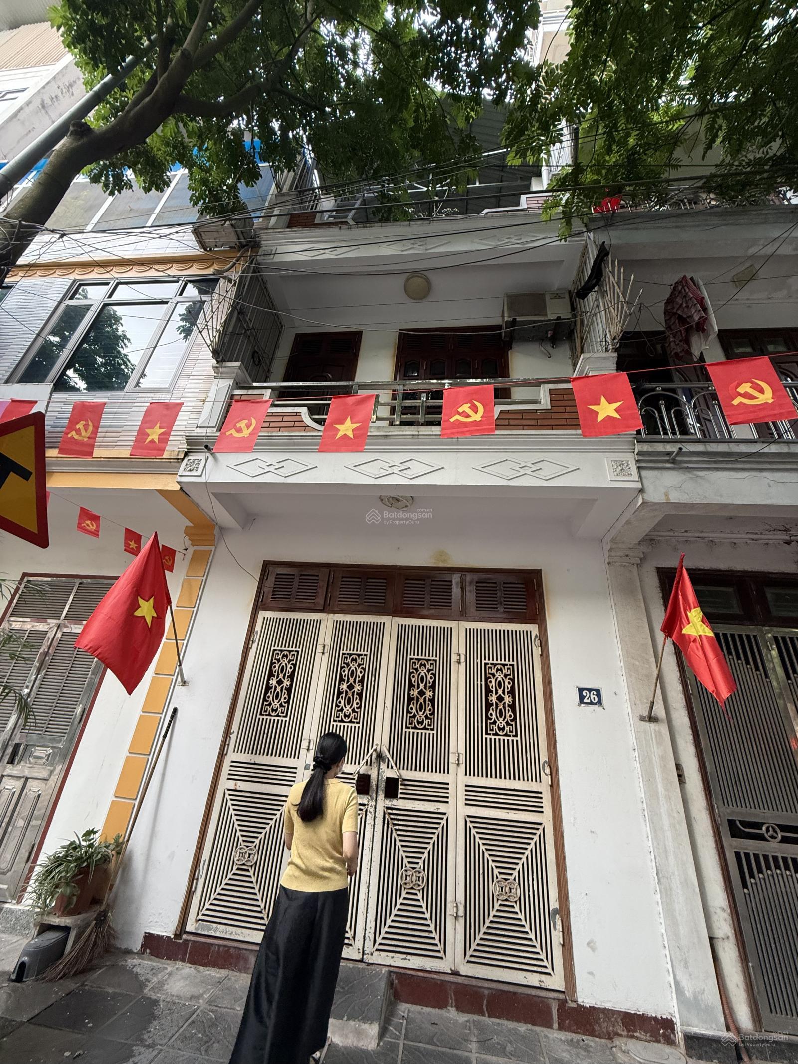 Cho Thuê Nhà 3 Tầng Đường Đặng Vũ Hỷ 45m² giá 7 triệu - Vị trí đẹp, tiện kinh doanh!