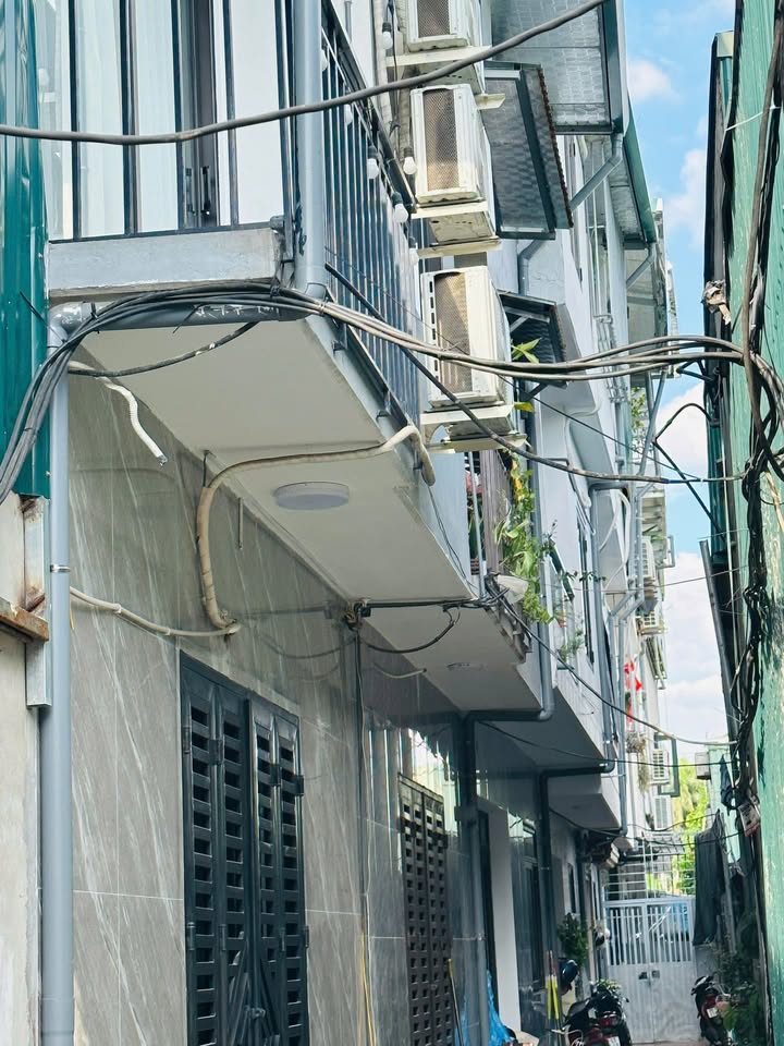 Nhà 2 tầng đường Âu Cơ, 40m² giá 30 tỷ - Tiềm năng tăng giá cao!