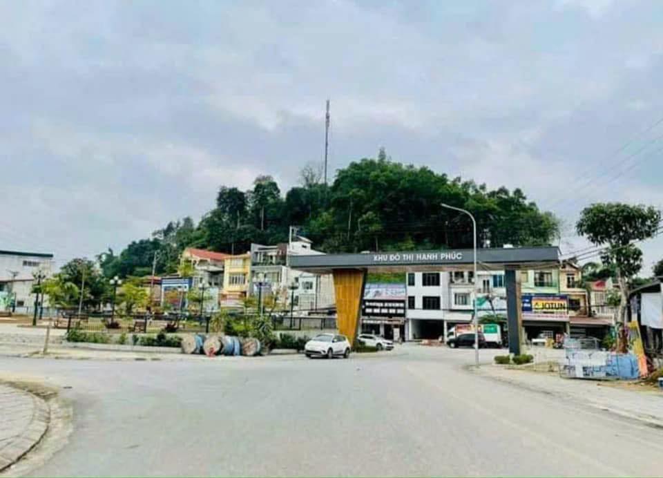 Đất nền bán tại Yên Ninh, Yên Bái 100m² giá 7 tỷ - Vị trí đắc địa, kinh doanh thuận lợi!