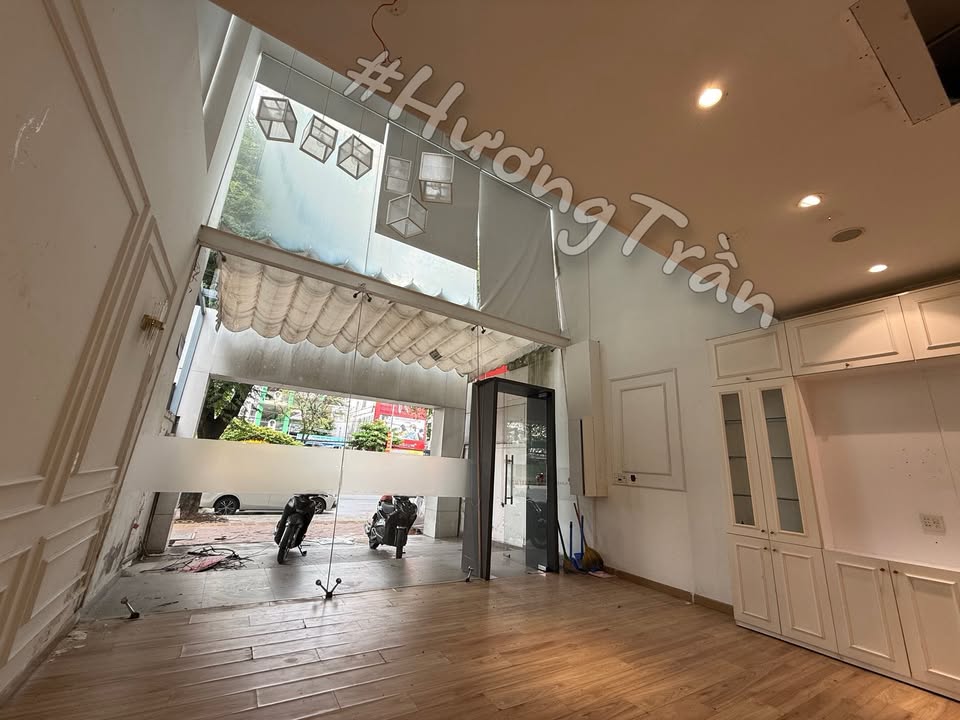 Nhà cho thuê mặt tiền đường 30/4, quận Ninh Kiều, Cần Thơ - Giá 55 triệu/tháng, thuận tiện kinh doanh!