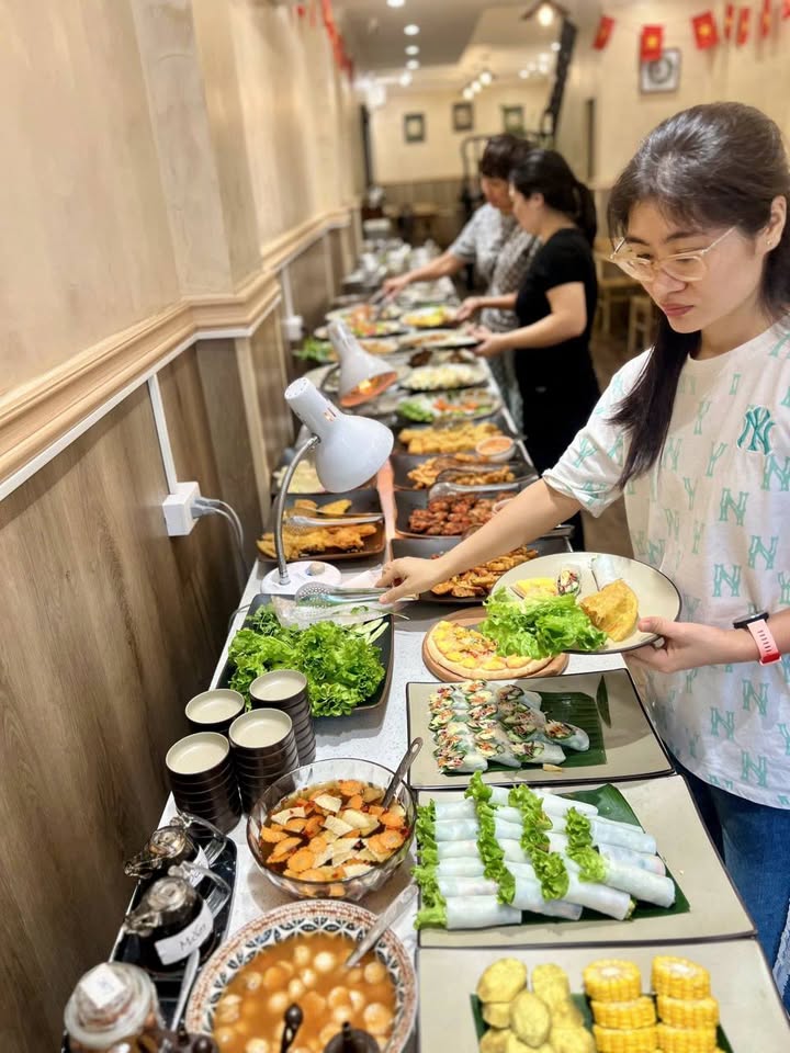 Nhà hàng chay tại Tô Hiến Thành, Hai Bà Trưng, 80m² chỉ 45 triệu/tháng - Cơ hội kinh doanh hấp dẫn!