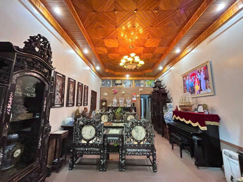 Nhà mặt đường Đông Khê, Ngô Quyền, Hải Phòng 131,5m² - Chính chủ cần bán gấp!