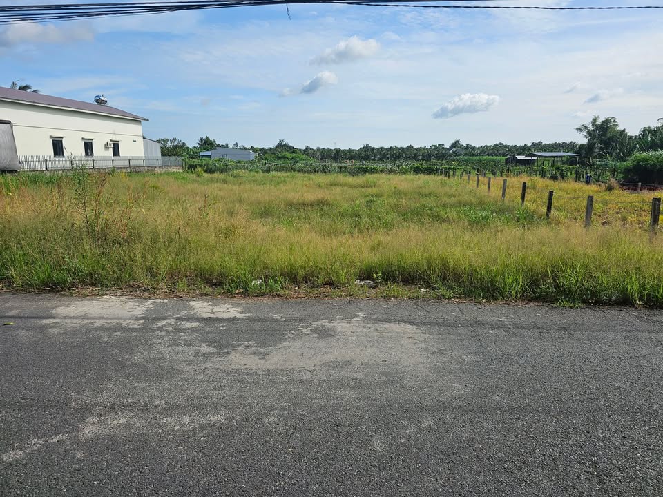 Đất mặt tiền đường 90E, Mỹ Lương, 405m² giá chỉ 2 tỷ - Đầu tư sinh lời ngay!