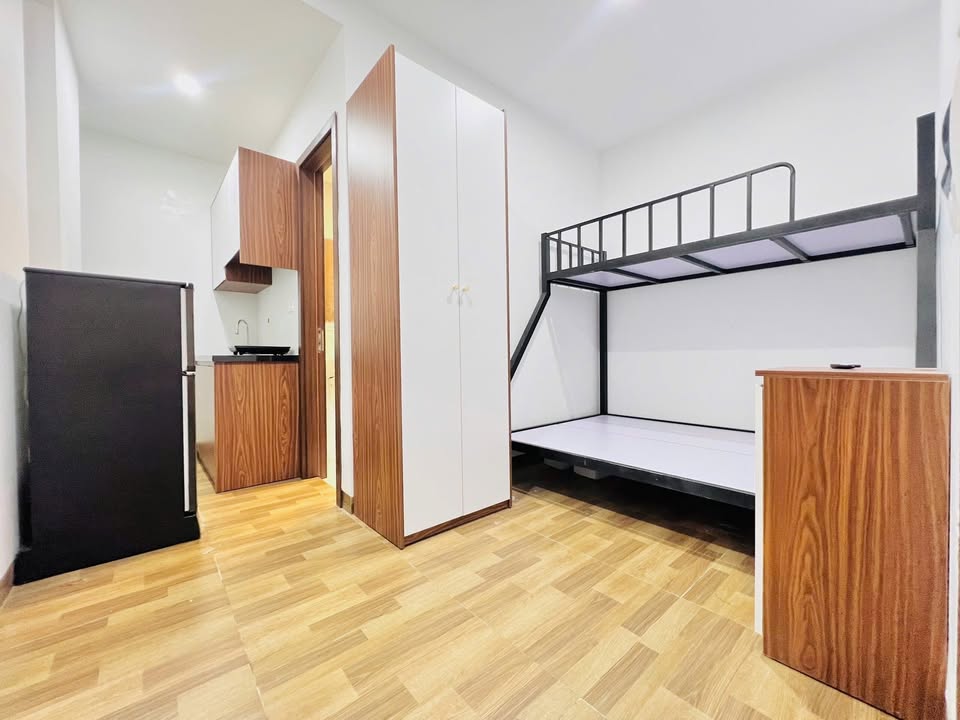 Phòng cho thuê Lĩnh Nam 30m² giá 4 triệu - Tiện nghi đầy đủ, ở ngay!