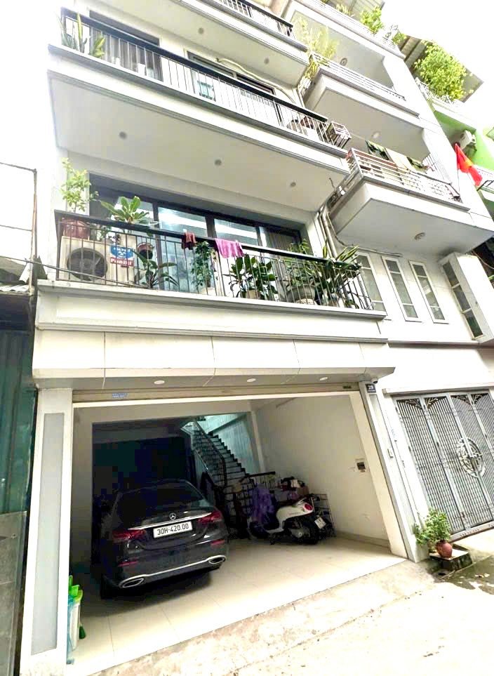 Nhà đẹp đường Hàm Nghi, Nam Từ Liêm 70m² - Thiết kế hiện đại, đầy đủ nội thất!