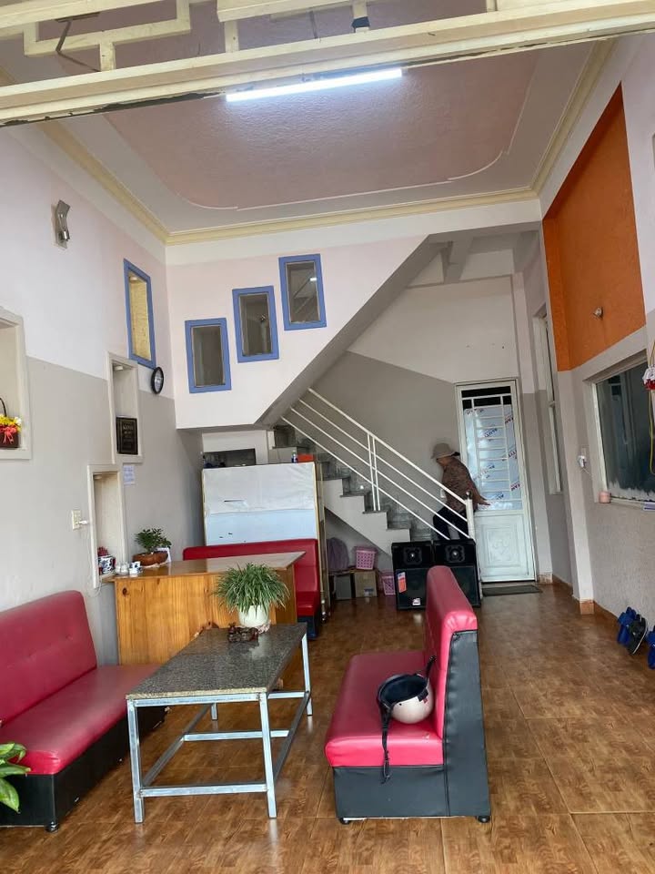 Nhà góc 2 mặt tiền đường Trần Nhân Tông, Đức Trọng 78m² - Giá tốt, thương lượng chính chủ!