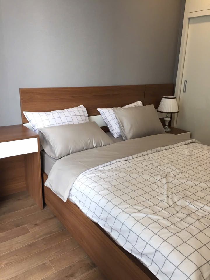 Chung cư Vinhomes Central Park Bình Thạnh 87m² giá 23 triệu - Full nội thất sang trọng!