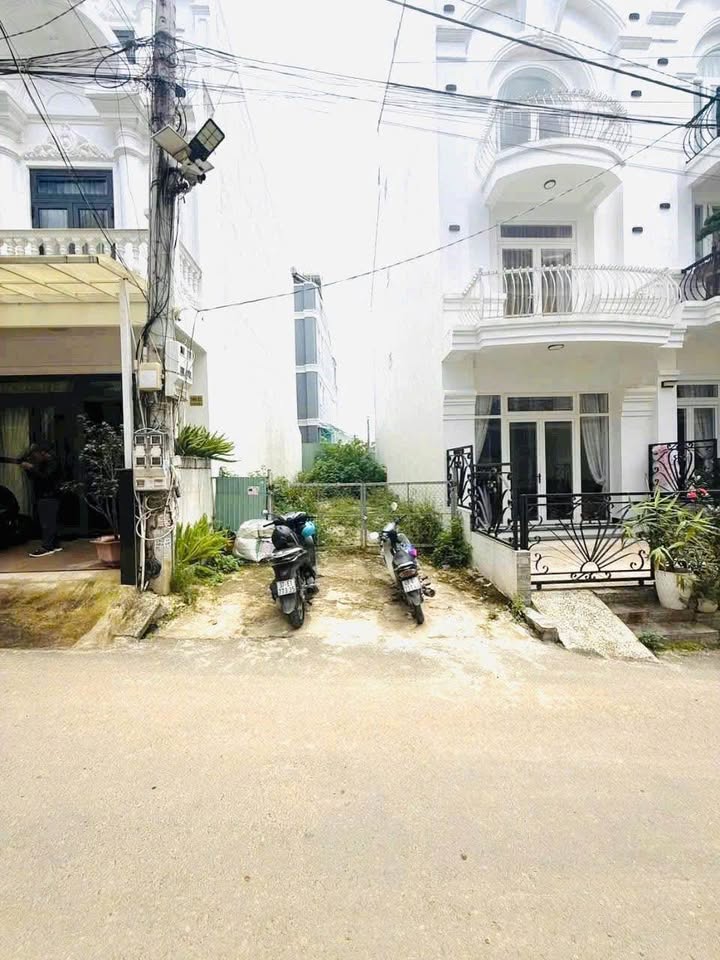 Lô đất Đà Lạt 82m² giá 6.5 tỷ - Đầu tư sinh lời ngay!