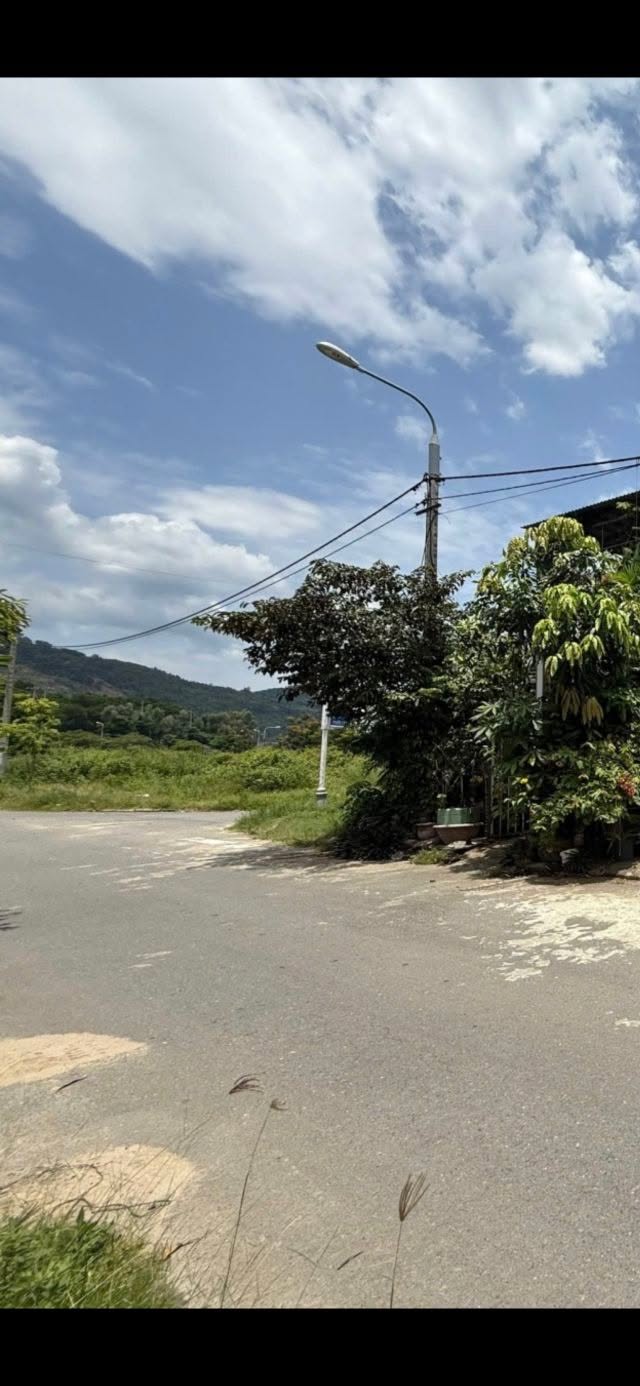 Đất nền Bùi Hiển - Cẩm Lệ, Đà Nẵng 85m² giá chỉ 4 tỷ - Cơ hội đầu tư sinh lợi!