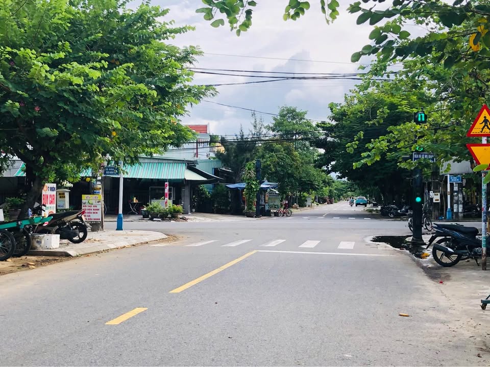 Đất nền mặt tiền đường Xô Viết Nghệ Tĩnh Hội An 120m² giá 3 tỷ - Cơ hội đầu tư tuyệt vời!