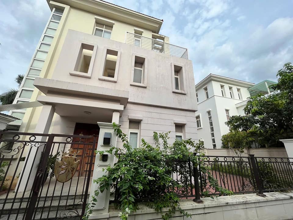 Biệt thự Splendora BT1 An Khánh 270m² giá 25 triệu - Căn góc thoáng đãng ngay bể bơi!