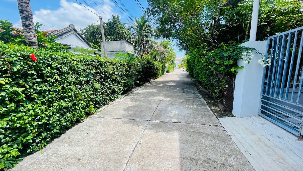 Đất nền Phú Yên 142m² giá 990 triệu - Sổ hồng chính chủ, không dính quy hoạch!