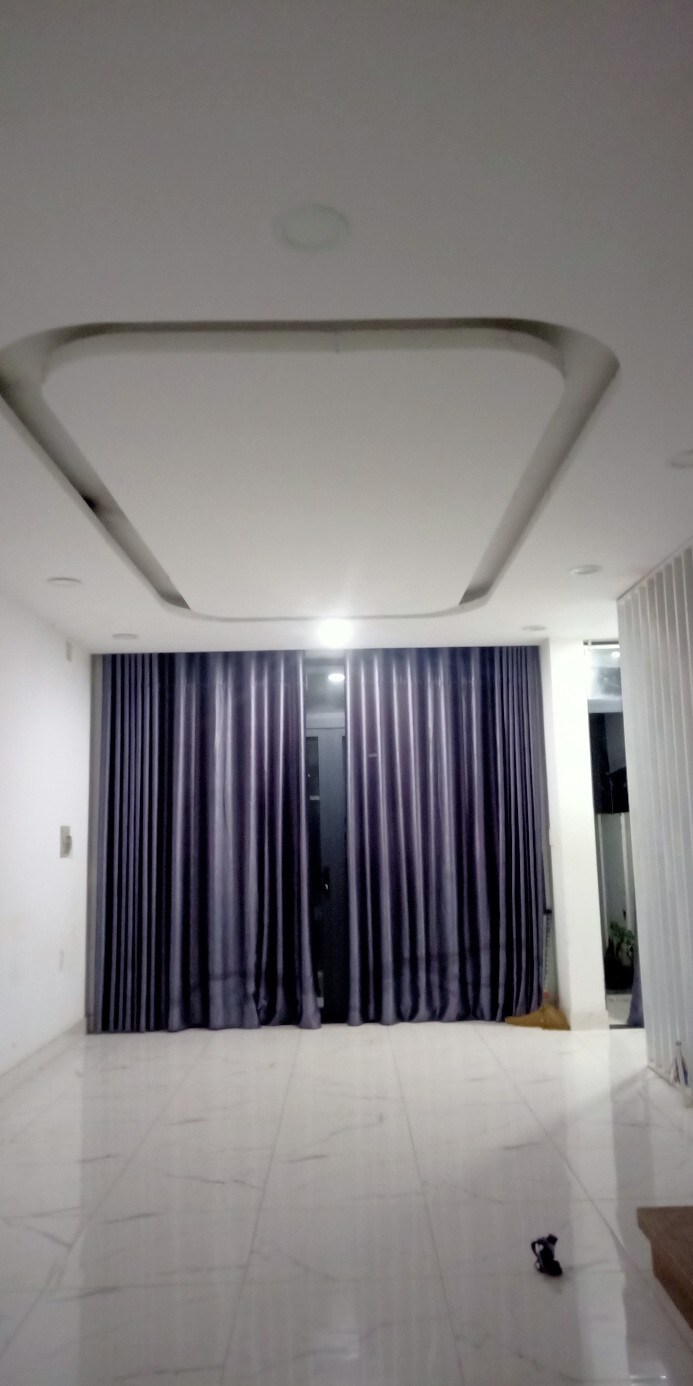 Nhà cho thuê 1 trệt 1 lầu tại khu Nam Phong, Đồng Xoài - Giá chỉ 5 triệu/tháng!