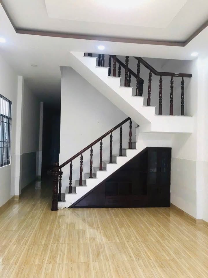 Nhà thuê 2 tầng đường Nguyễn Văn Linh, phường 2, Sóc Trăng - Giá chỉ 5 triệu/tháng!