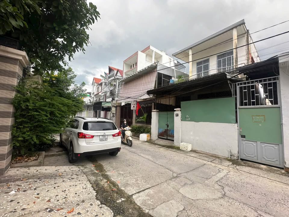 Nhà bán đường Châu Văn Liêm, Phước Long, Nha Trang 67.6m² giá 6.5 tỷ - Sổ hồng hoàn công!