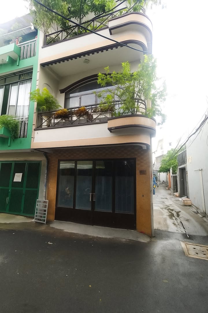 Nhà nguyên căn cho thuê Quốc lộ 13, Bình Thạnh 40m² - Giao thông thuận tiện, an ninh tốt!