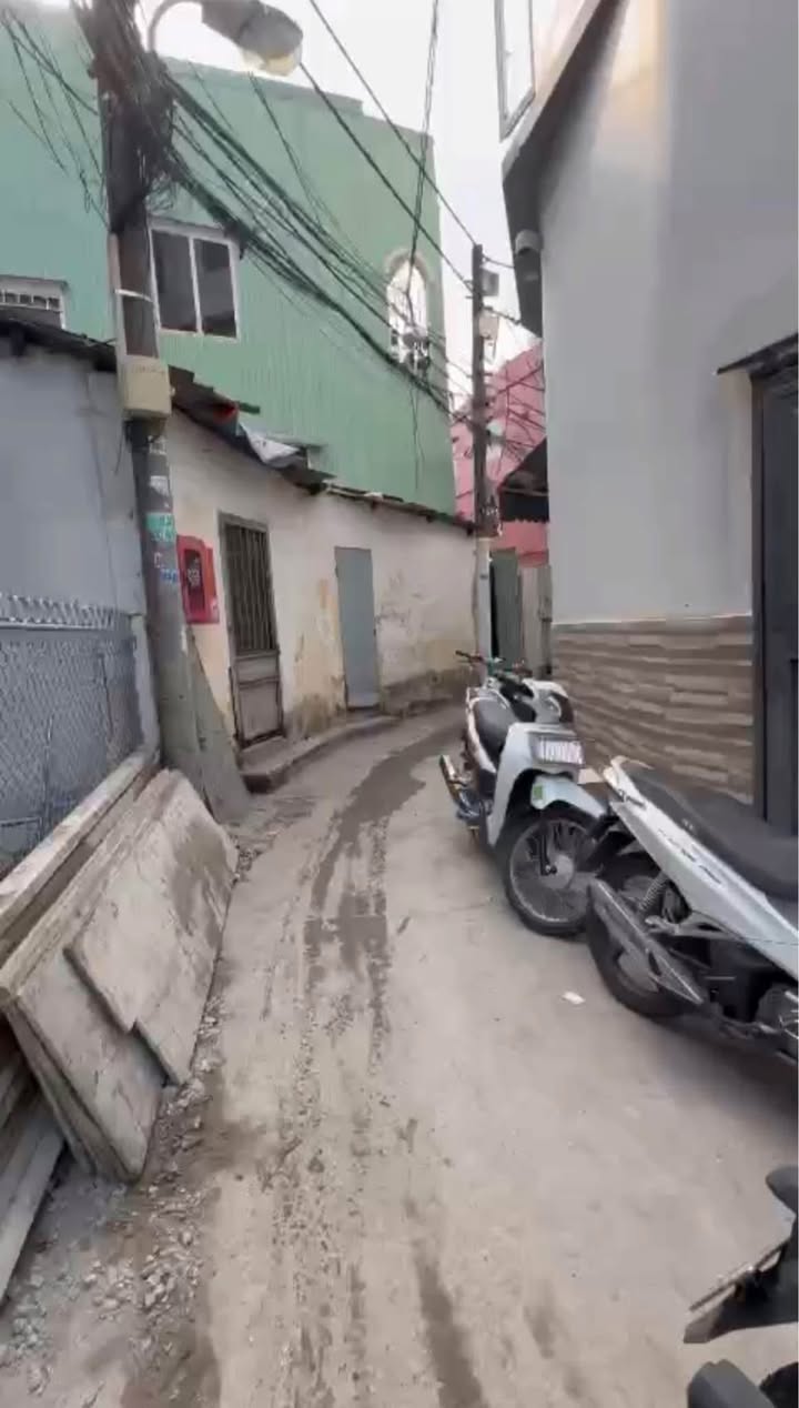 Nhà cấp 4 có gác lững tại K424/ Lê Duẩn, 38m² giá chỉ 2 tỷ - Cơ hội hiếm có!