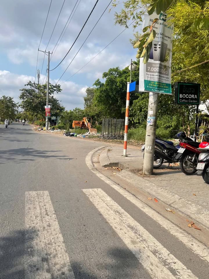 Bán gấp đất nền Ninh Kiều 40m² giá 1.65 tỷ - Liền kề, thuận tiện di chuyển!