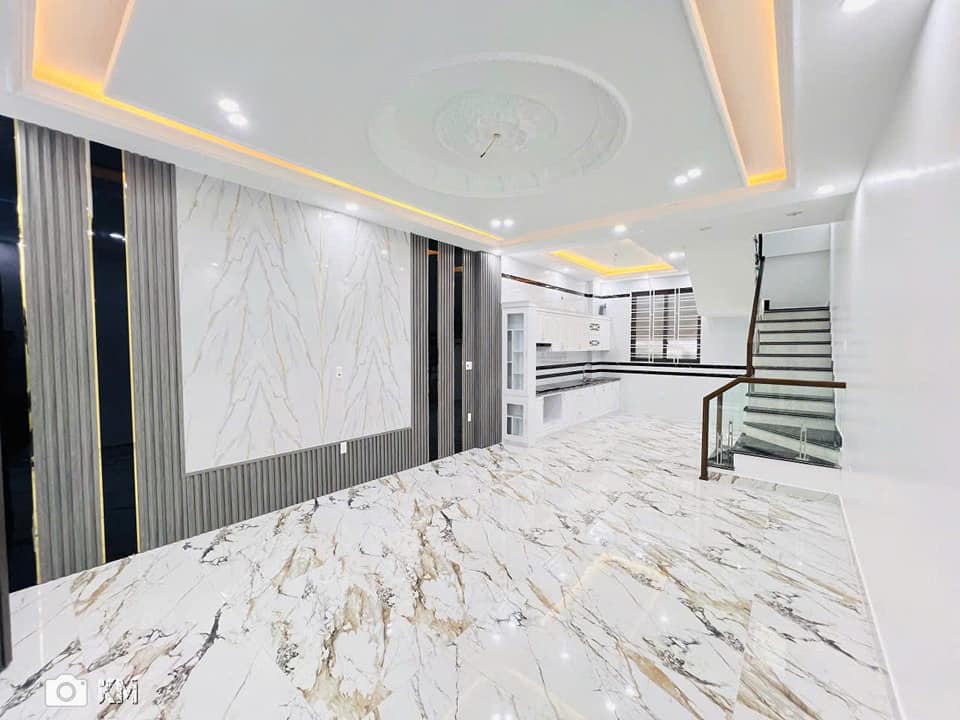 Nhà 3 tầng đường Trung Hành, Hải Phòng 43m² giá chỉ 2.68 tỷ - Sẵn sàng về ở ngay!