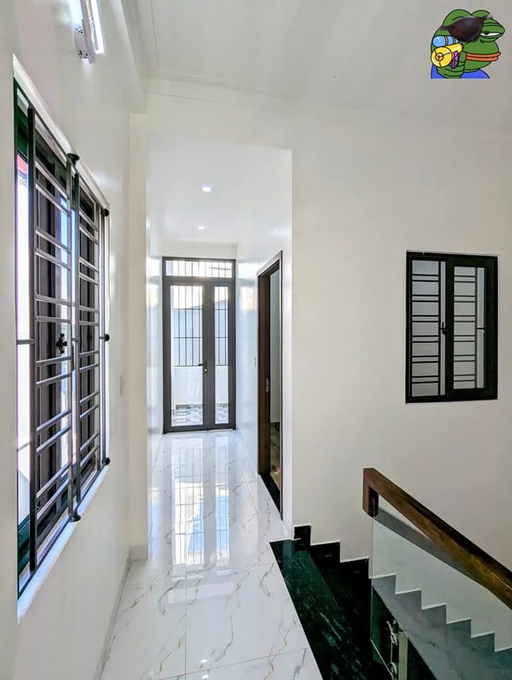 Nhà độc lập 3 tầng Đằng Lâm 62m² giá 3.69 tỷ - Thiết kế hiện đại, lô góc thoáng mát!