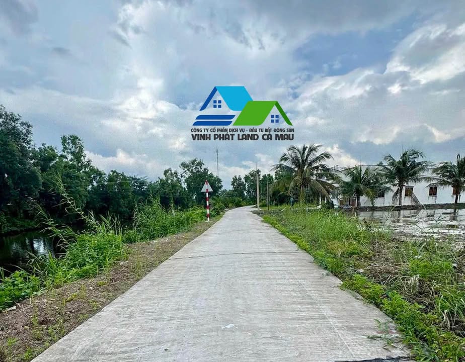 Đất nền Cà Mau 150m² giá 300 triệu - Sổ hồng chính chủ, mặt tiền sông