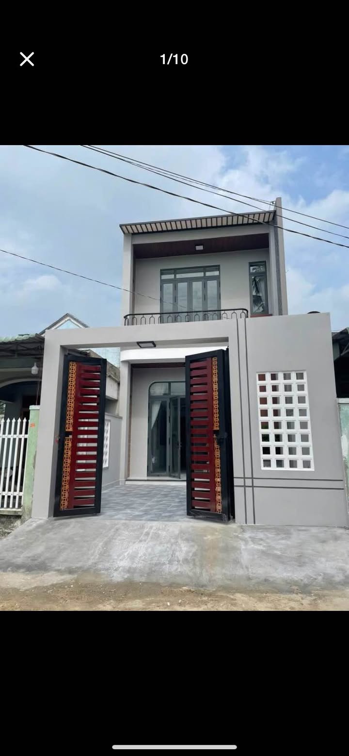 Nhà lầu 2 tầng Hẻm 12 Nguyễn Chí Thanh 90m² giá 1.79 tỷ - Thiết kế hiện đại, tiện nghi đầy đủ!