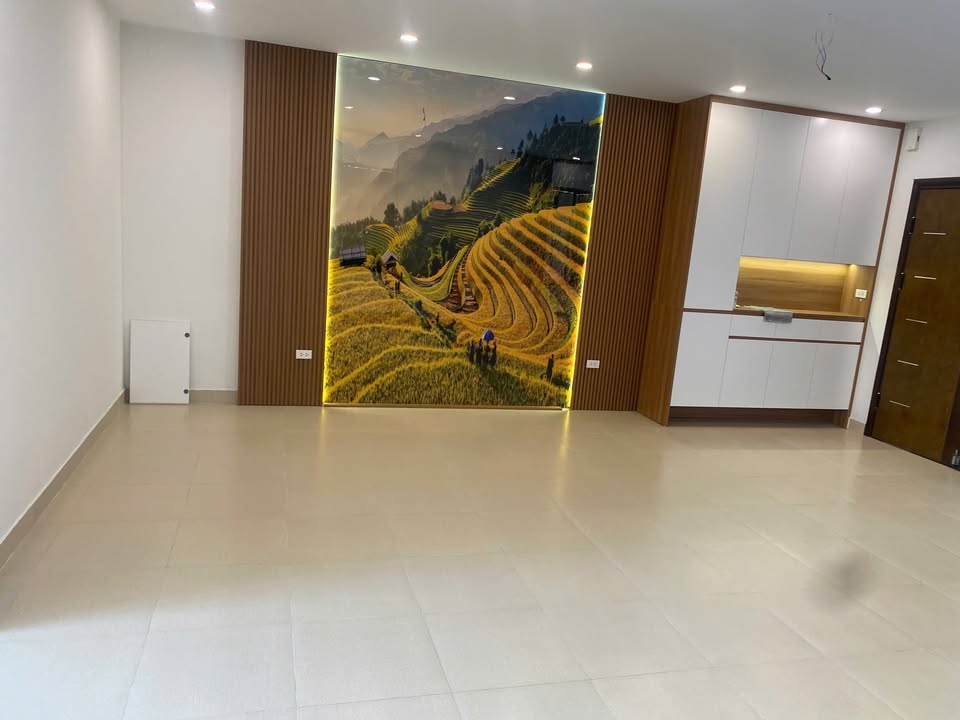 Căn hộ cho thuê Thành phố Giao Lưu 2PN giá 13.5 triệu - Full nội thất, vào ở ngay!