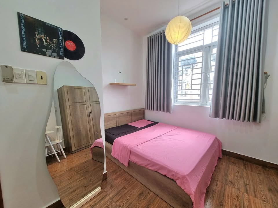 Căn hộ dịch vụ tại đường C18, quận Tân Bình, giá chỉ 5 triệu/tháng - Full nội thất sang trọng!