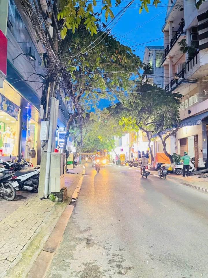 Nhà mặt tiền cho thuê đường Nguyễn Việt Hồng, Ninh Kiều 36m² - Giá chỉ 9 triệu/tháng!