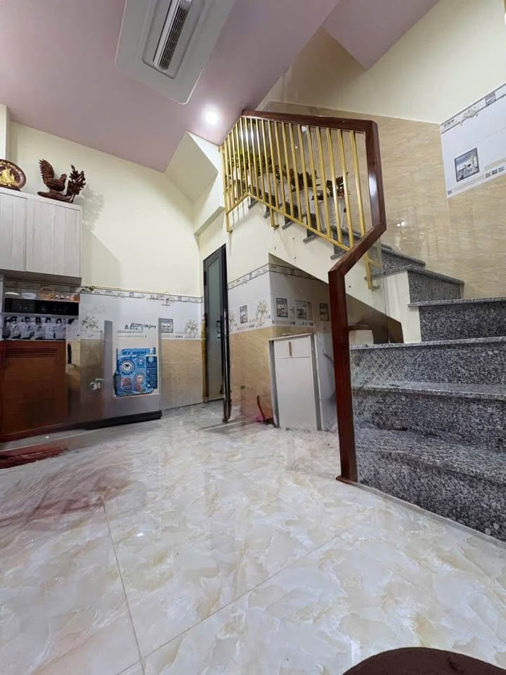 Nhà cho thuê hẻm Hoàng Hoa Thám, Nha Trang 20m² giá 8 triệu - Phù hợp cho gia đình nhỏ!