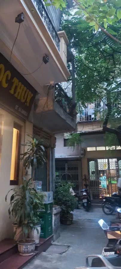 Nhà Phú Xá Ba Đình 30m² giá 4 tỷ - Lô góc, ô tô tránh