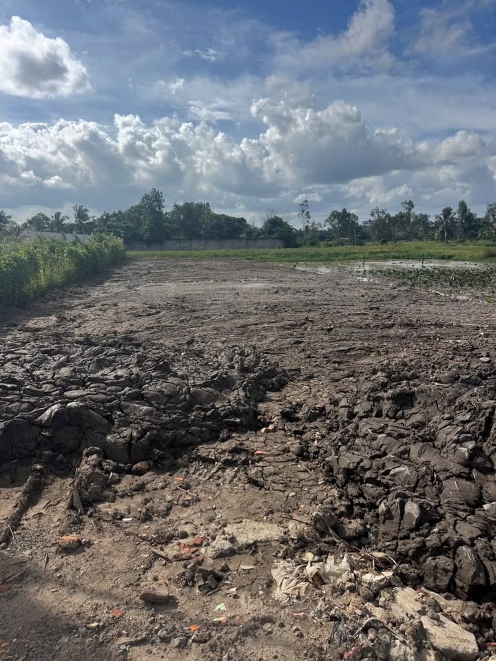 Đất nền mặt tiền Phan Văn Chiêu, Sóc Trăng - Giá chỉ 1.2 tỷ, sổ hồng chính chủ!