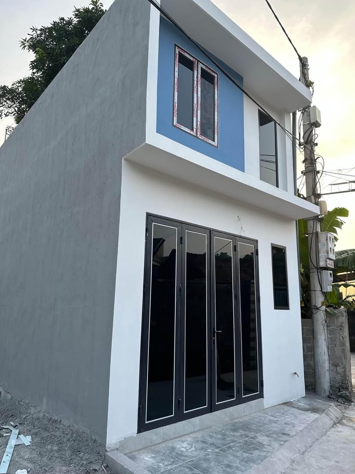 Nhà mới 2 tầng Cẩm Phú 60.3m² giá chỉ 900 triệu - Sẵn sàng vào ở!