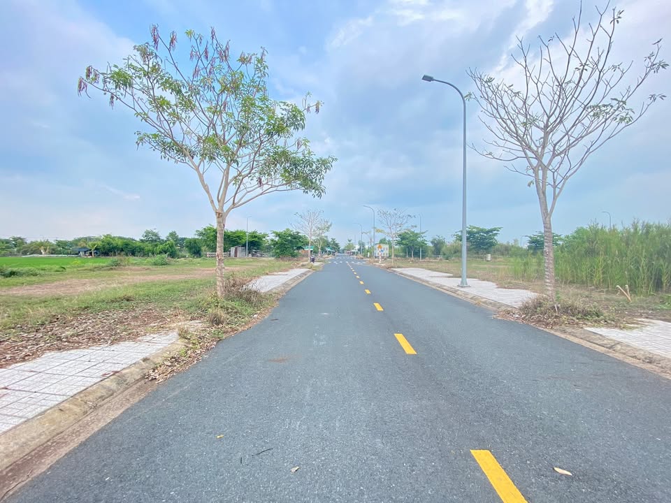 Đất nền 100m² mặt tiền đường N8, KDT TNR Thoại Sơn, giá 700 triệu - Cơ hội đầu tư hấp dẫn!