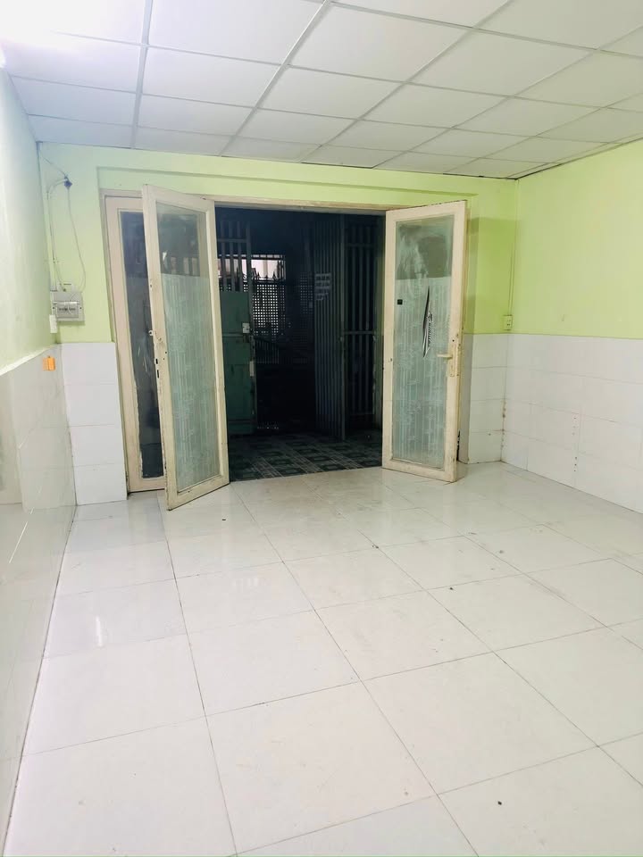 Nhà cho thuê Độc Lập, Phú Thọ Hoà, Tân Phú 72m² giá 9 triệu - Phù hợp cho gia đình và văn phòng!