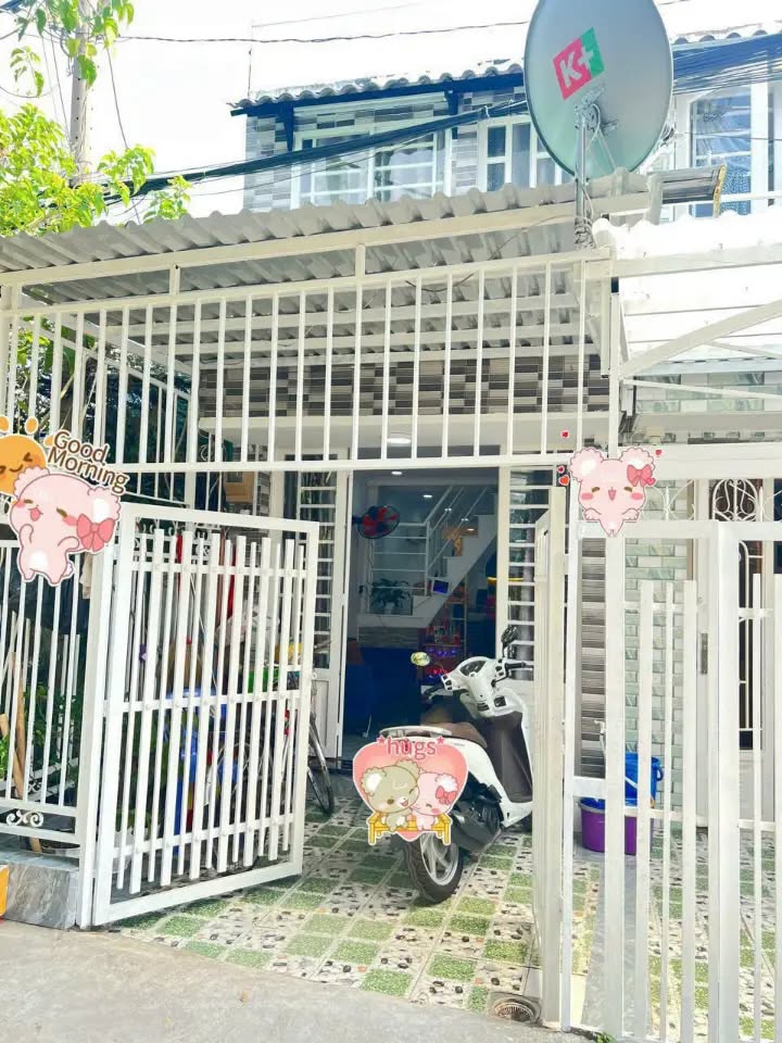 Nhà nguyên căn 160 Nguyễn Văn Quỳ 36m² giá 9 triệu - Full nội thất, tiện nghi ngay lập tức!